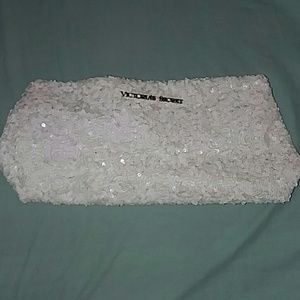 A Victoria's secret bag